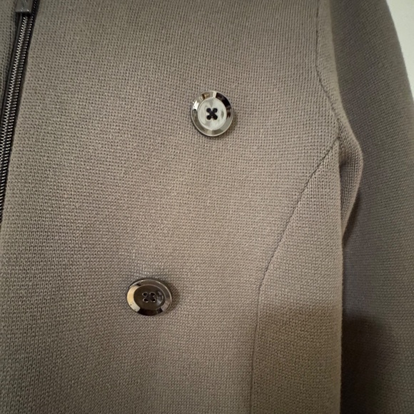 EUROPEAN-DESIGNED TAUPE-GRAY & BLACK HOODIE/CARDIGAN—Size 4 - Picture 6 of 12